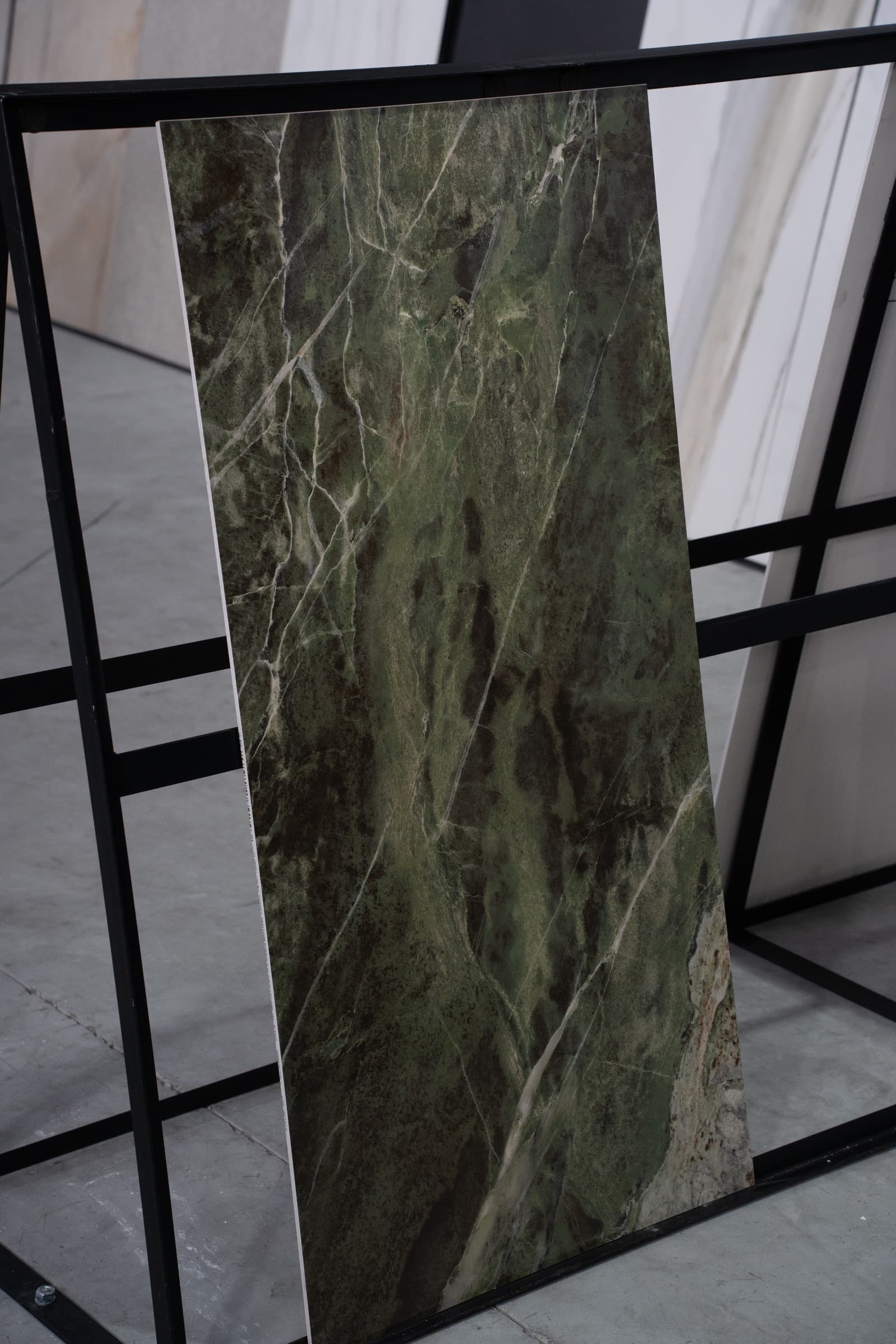 Heritage Emerald Glossy — imagine 2