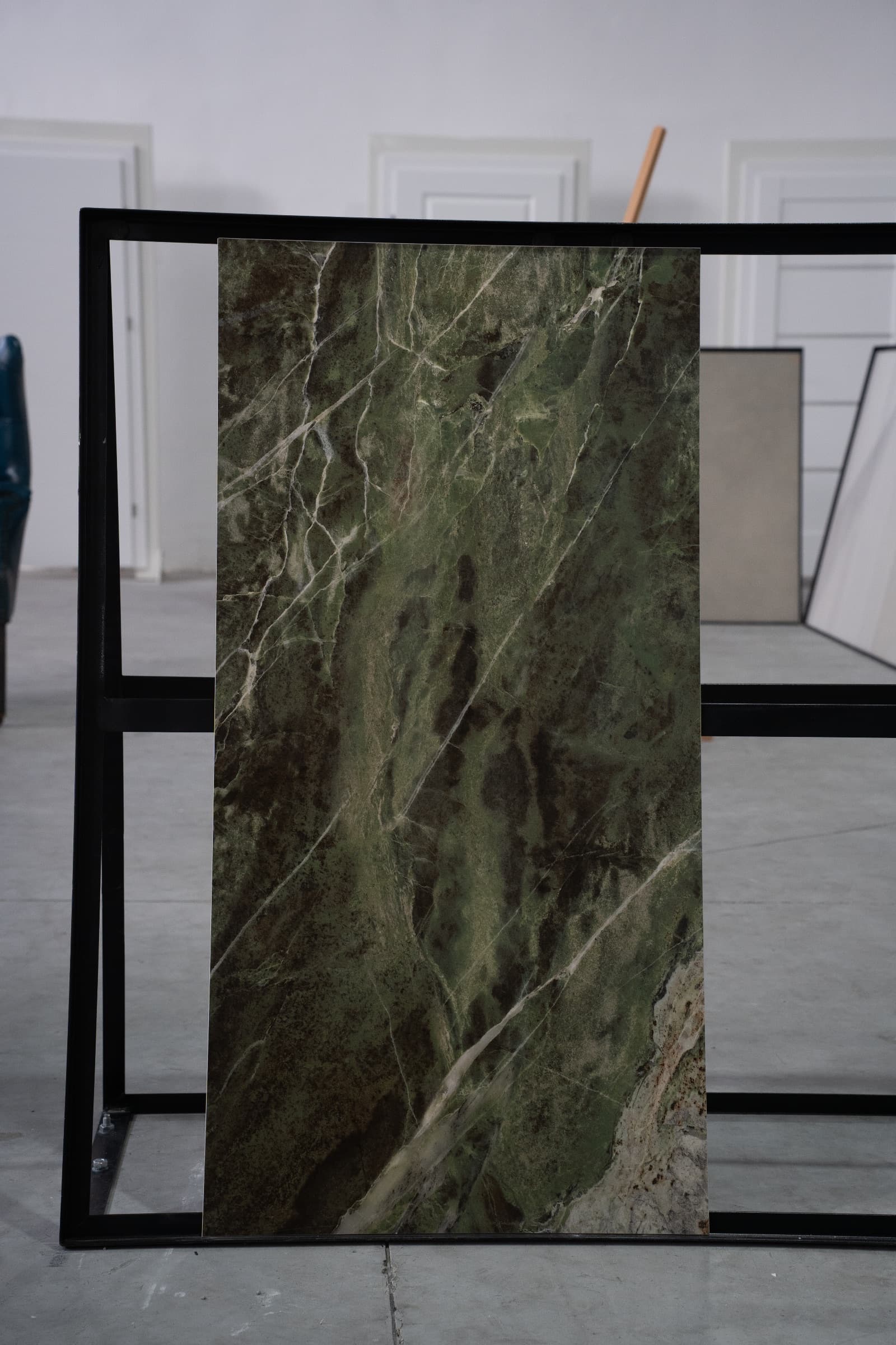 Heritage Emerald Glossy — imagine 3