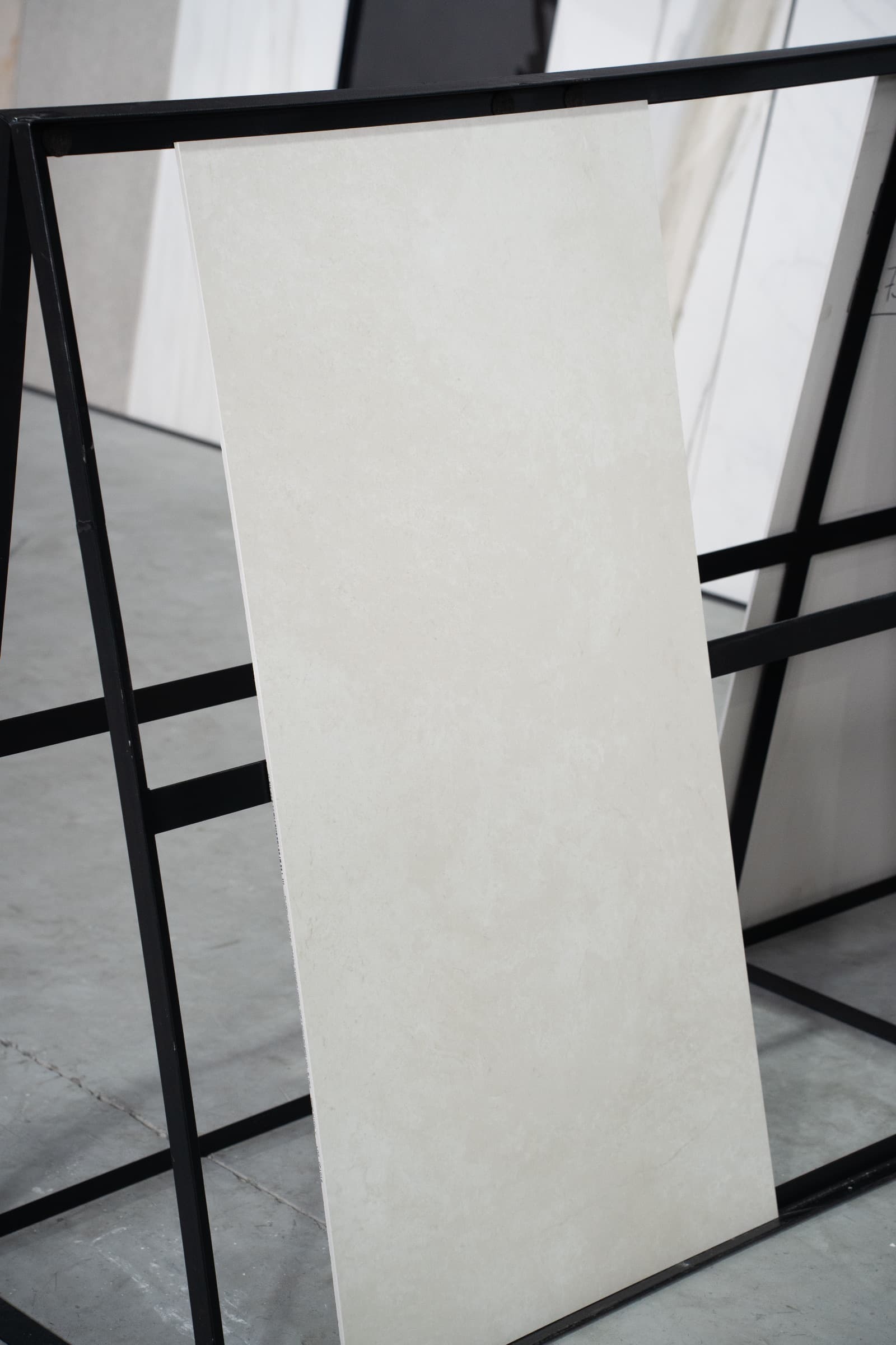 Stone Marfil Smooth — imagine 2